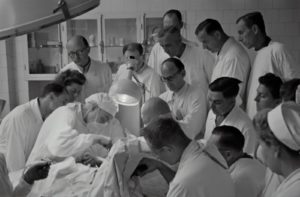 Lire la suite à propos de l’article Carrières en Médecine Dentaire : Guide Complet